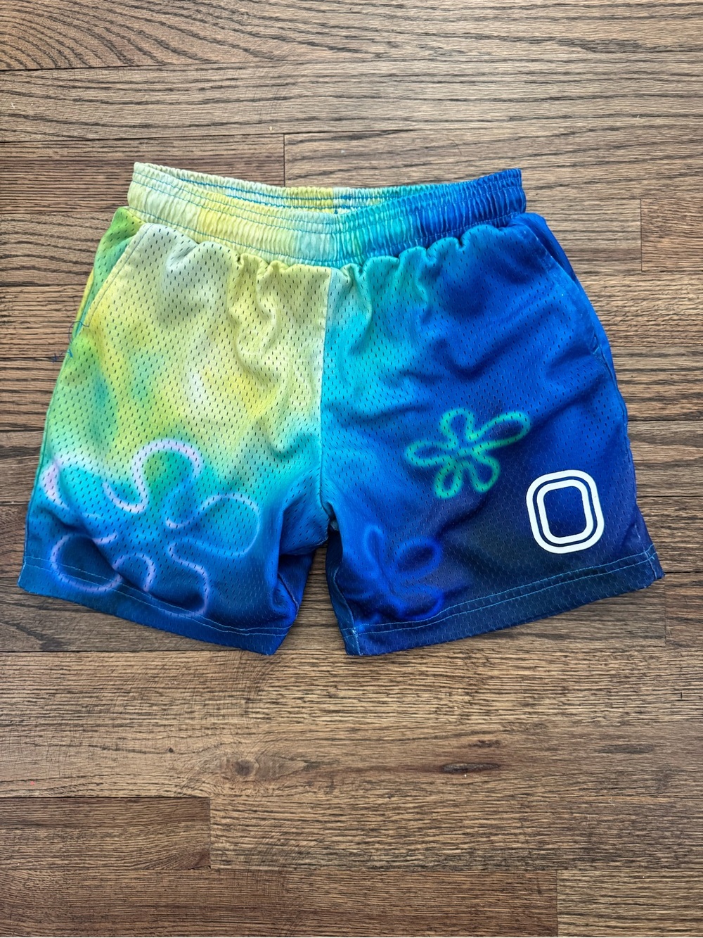 Overtime SpongeBob Squarepants Tie-Dye Mesh Shorts in Blue & Yellow Youth Large